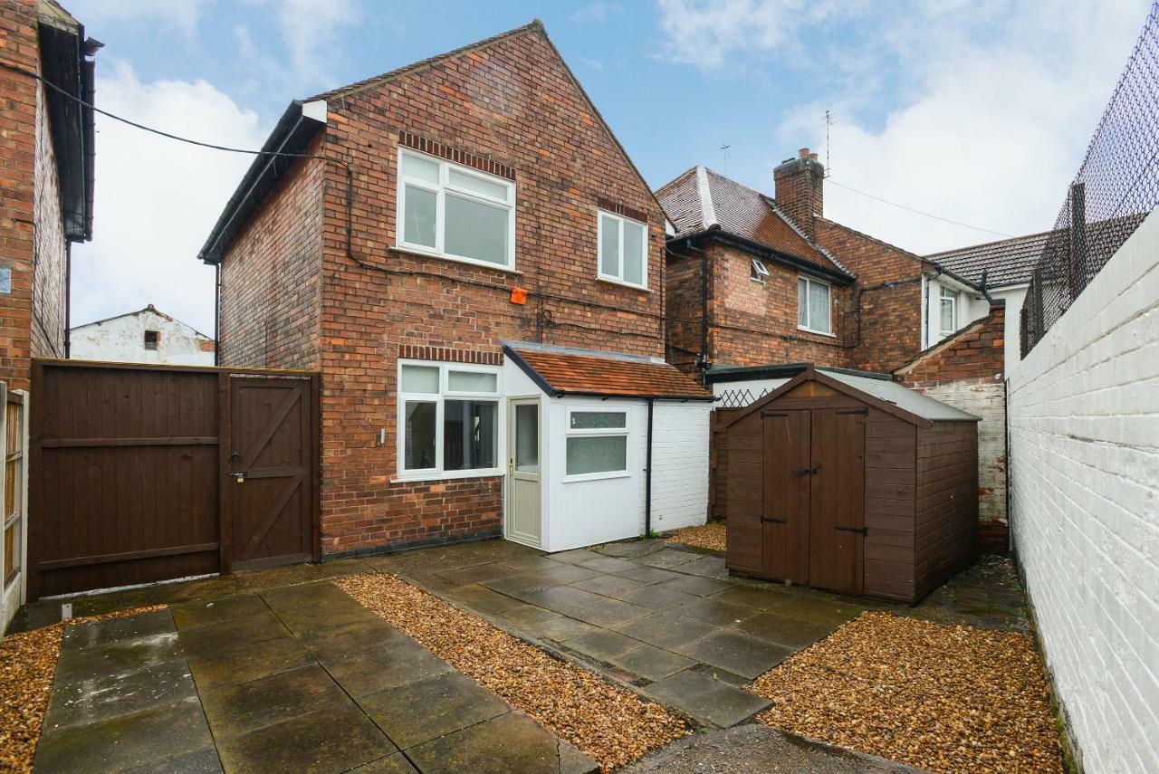 Villa Cosy House In The Heart Of Beeston With Free Parking And Wifi Nottingham Esterno foto