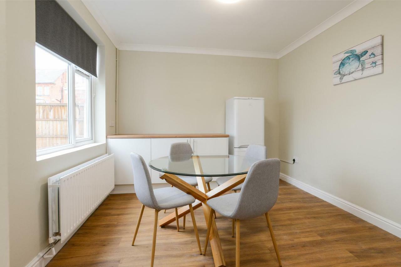 Villa Cosy House In The Heart Of Beeston With Free Parking And Wifi Nottingham Esterno foto