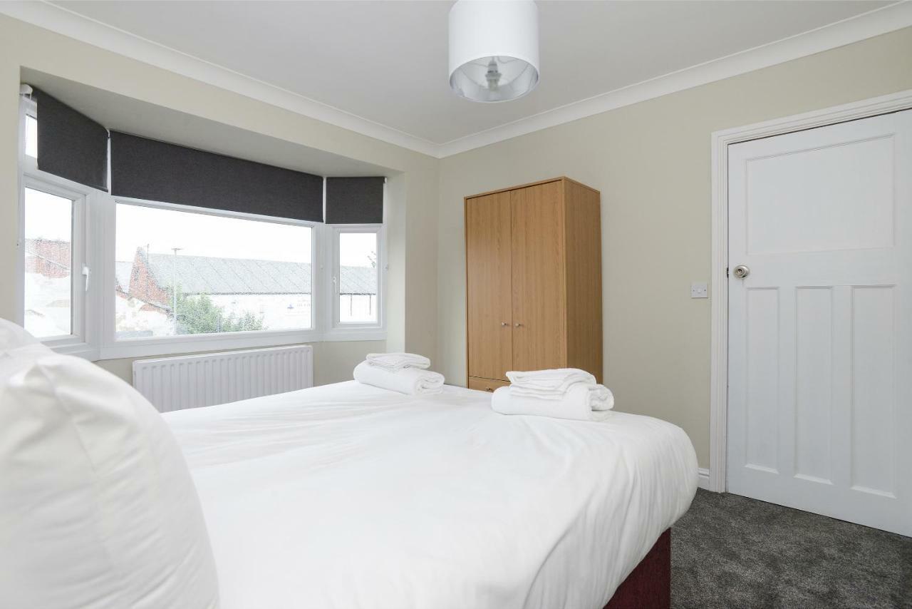 Villa Cosy House In The Heart Of Beeston With Free Parking And Wifi Nottingham Esterno foto